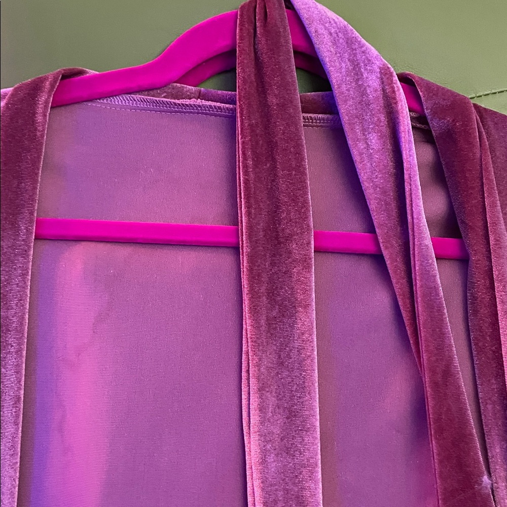 Source Unknown Pink Feather Trim Robe - Picture 4 of 5